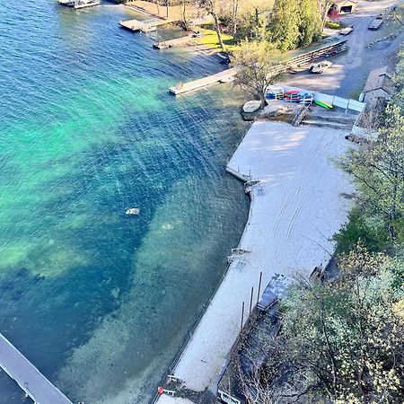 Canandaigua Lake Retreat With View And Private Beach Access, Foliage, Hike, And Ski Экстерьер фото