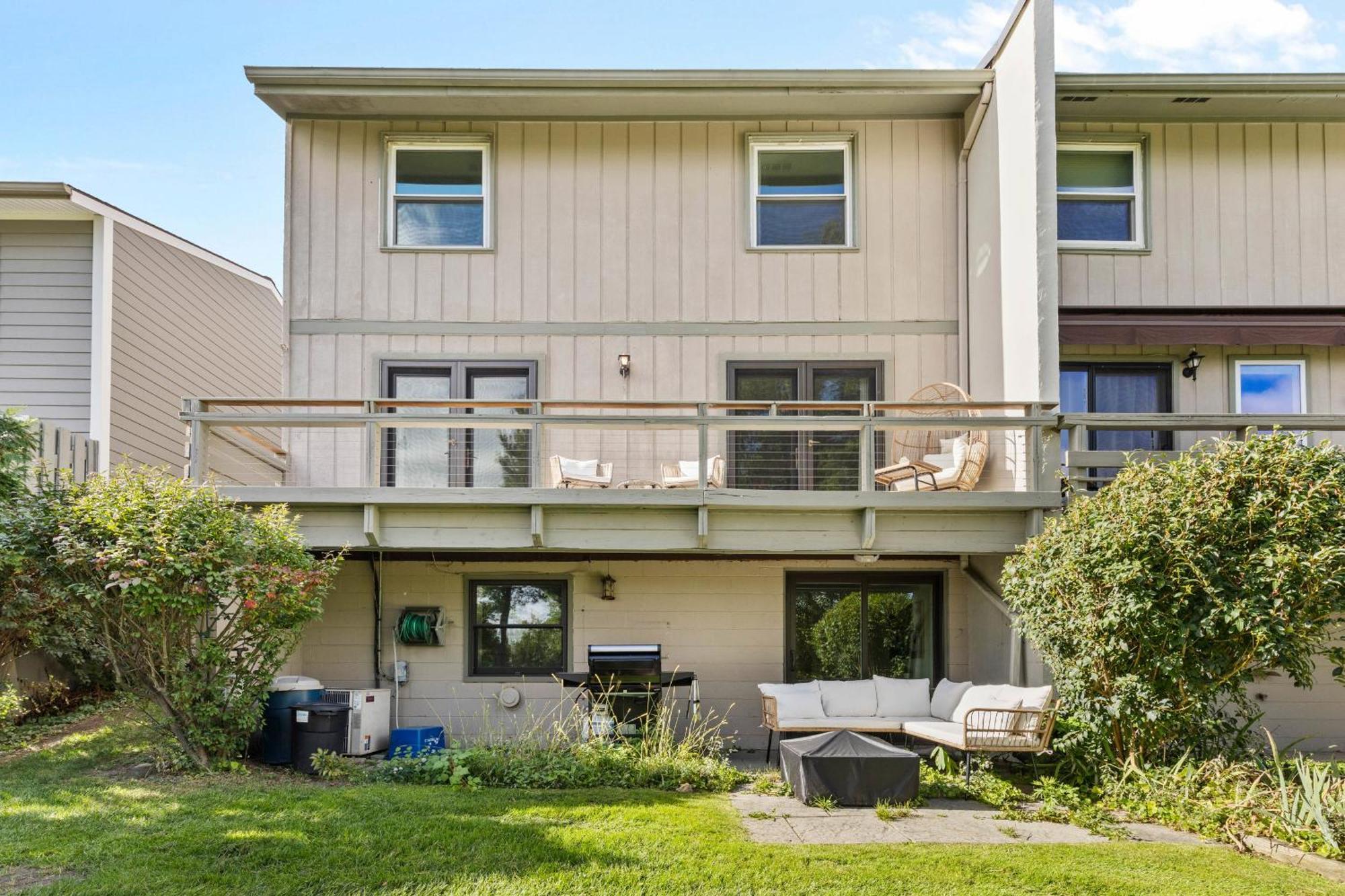 Canandaigua Lake Retreat With View And Private Beach Access, Foliage, Hike, And Ski Экстерьер фото